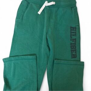 Deadstock Tommy Hilfiger green sweatpants<3